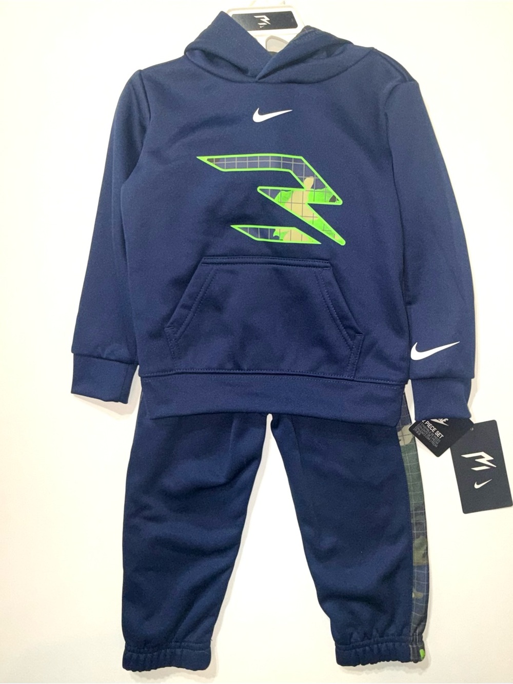 Nike Boys 2T Navy Camo Thermal Hoodie Jogger Pants 2 Piece Set NWT